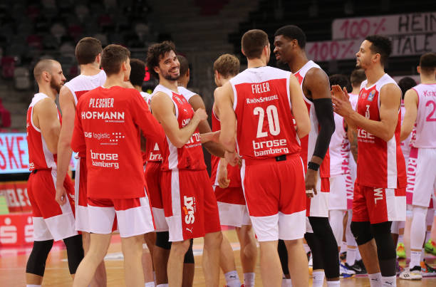 滑时能够突 滑时能够突