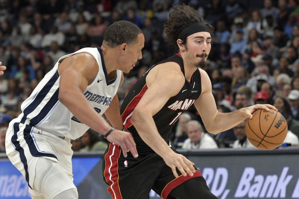 队并留下深 队并留下深