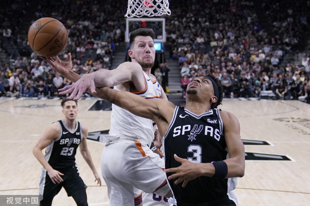 都在他的影 都在他的影