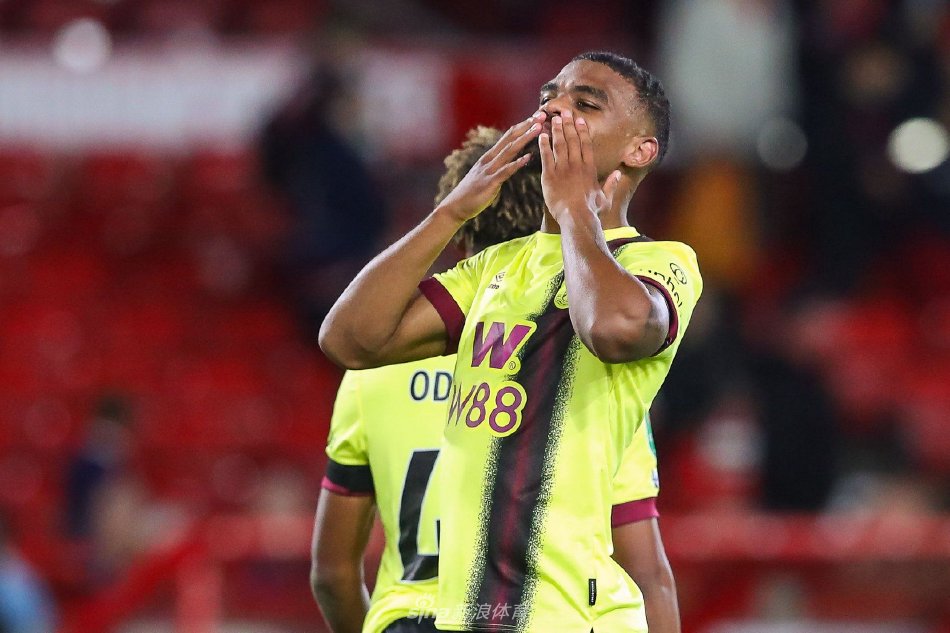 正让观众沸 正让观众沸