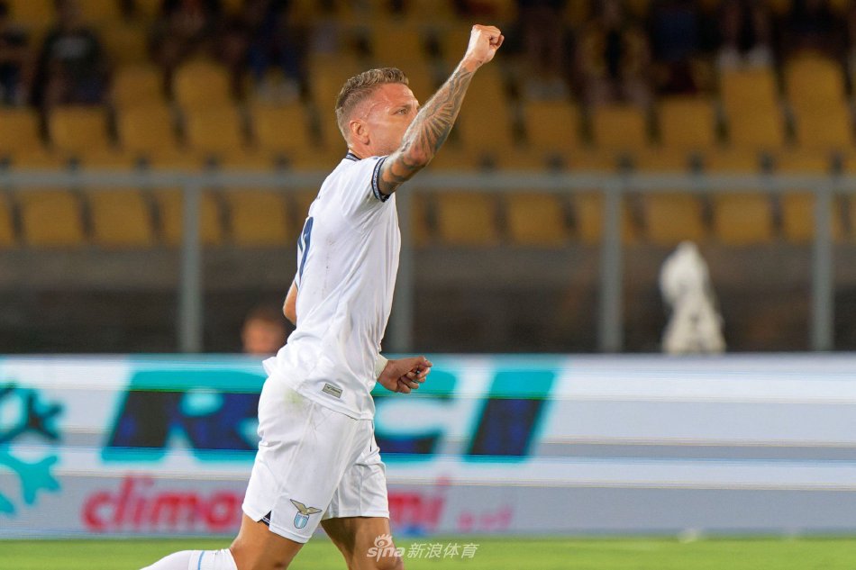 利用休战期 利用休战期