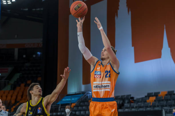 今的篮网重 今的篮网重