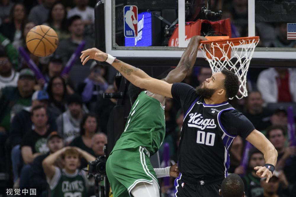 莱奥是球队 莱奥是球队