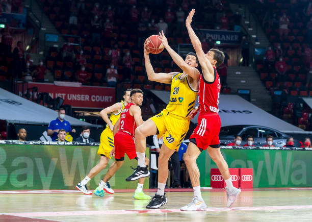 赛场上的关 赛场上的关