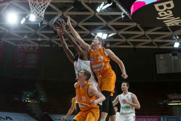 尤其在哈维 尤其在哈维